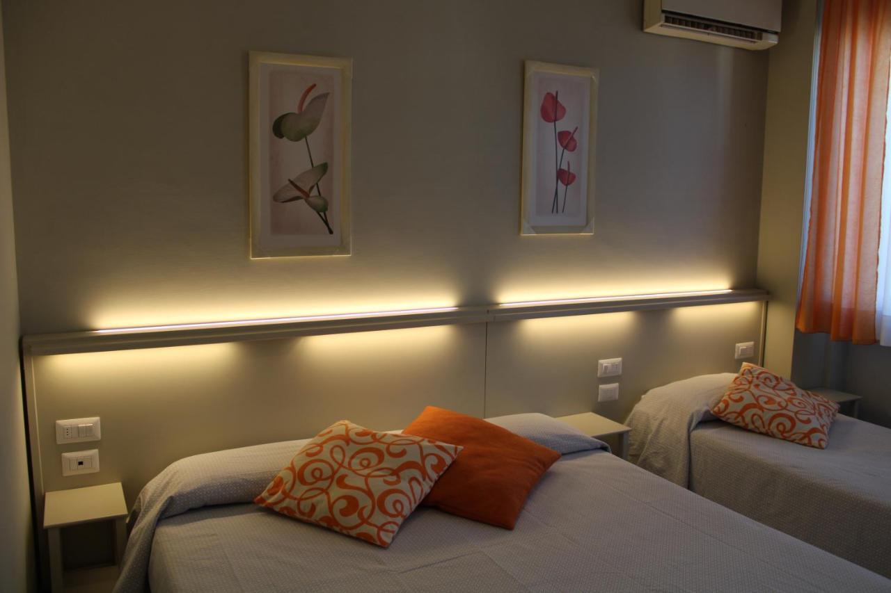 Hotel Delfina Signa Εξωτερικό φωτογραφία